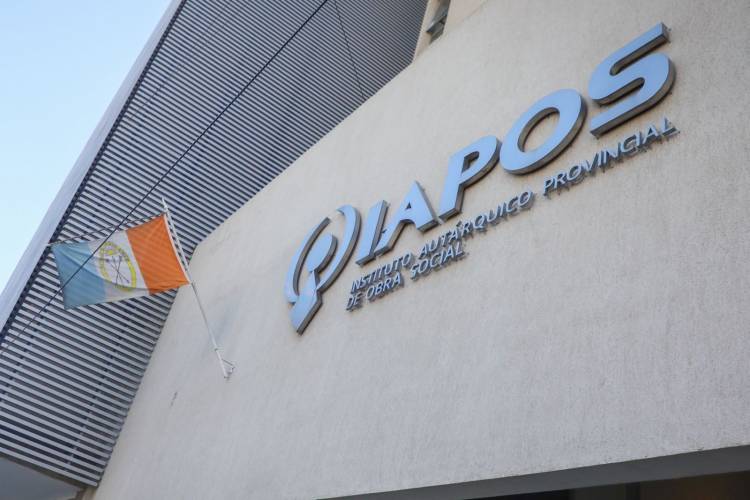 Iapos destina más de $ 2.300 millones al mes a la compra de insumos médicos