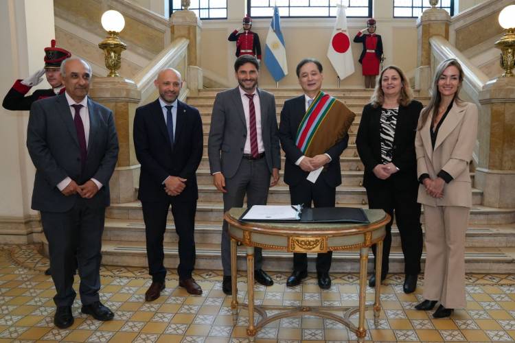 Pullaro recibió al embajador de Japón en Argentina