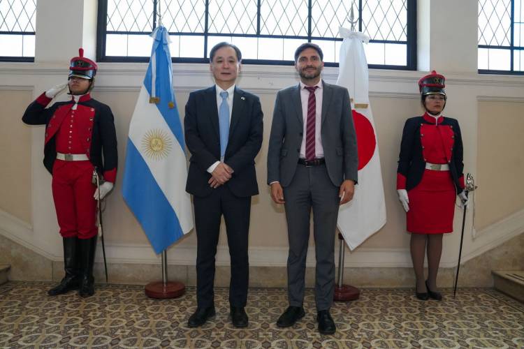 Pullaro recibió al embajador de Japón en Argentina