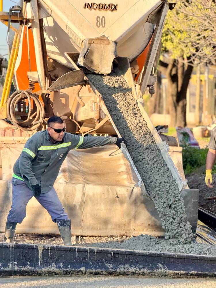 Continúa el Plan de Pavimentación en Santo Tomé