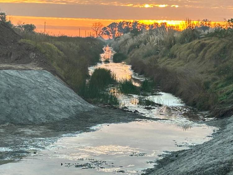 Pullaro tras las intensas lluvias: “La obra pública salvó de la inundación a la provincia de Santa Fe”