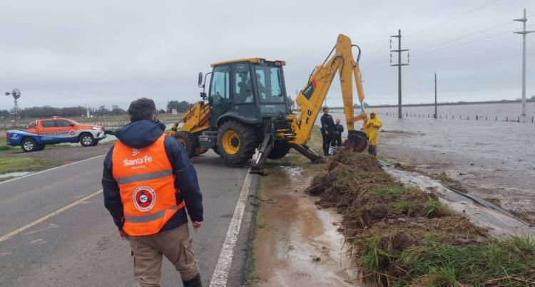 Pullaro tras las intensas lluvias: “La obra pública salvó de la inundación a la provincia de Santa Fe”