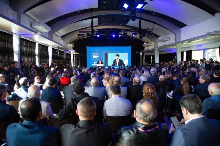 Pullaro en el Santa Fe Business Forum 2025: “Argentina saldrá adelante si tenemos la capacidad productiva para un cambio profundo”