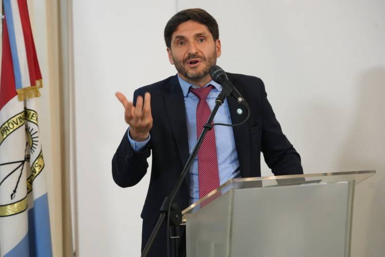 Pullaro: “La única manera de que Argentina salga adelante es con un acuerdo productivo que consolide nuestra industria”
