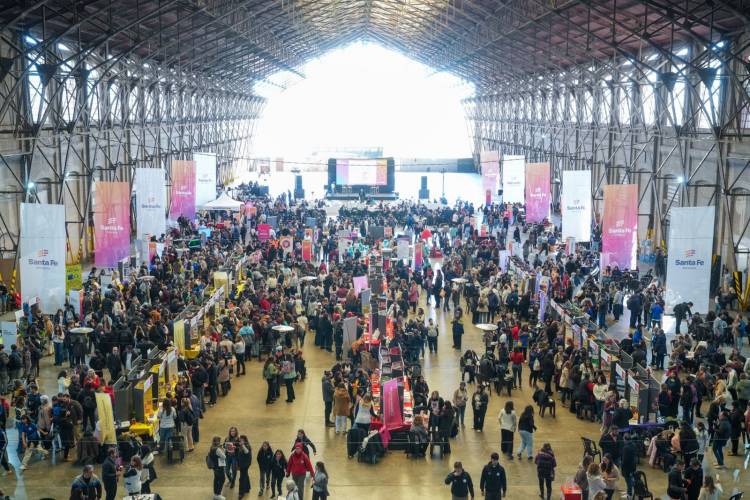 “A la educación la construimos en comunidad”