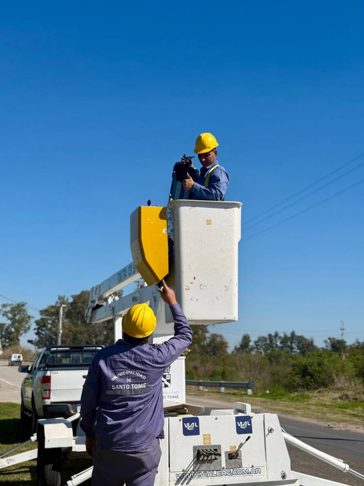 La Municipalidad continúa con el Programa “1000 Luminarias LED”