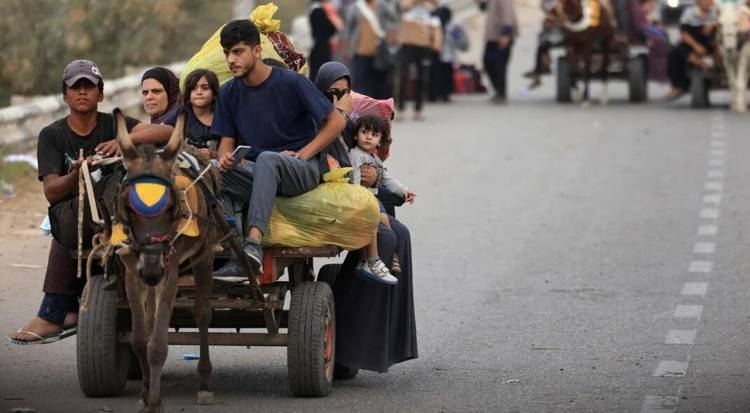 Cerca de 48.000 personas huyeron de Gaza por la ofensiva de Israel