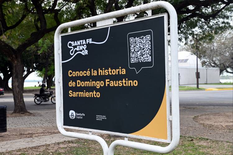 Santa Fe en QR: la figura de Domingo Faustino Sarmiento protagoniza la edición 2025