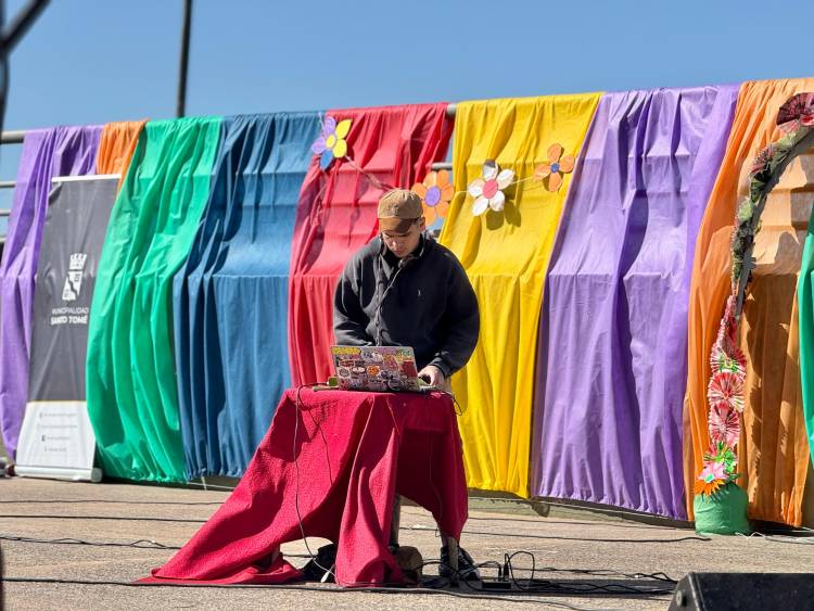 La Municipalidad celebró con gran convocatoria la llegada de la Primavera