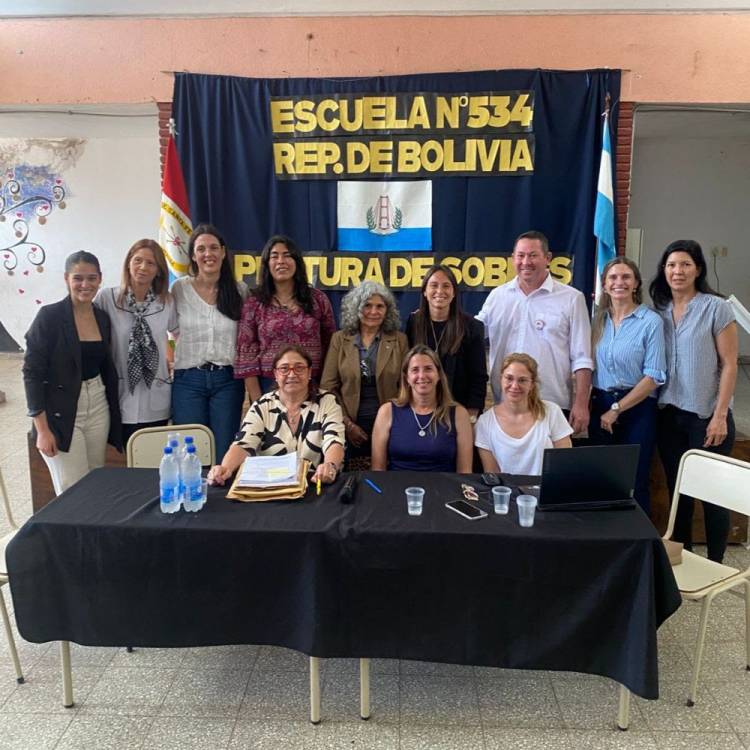 Más escuelas se suman al Plan de Mejoramiento de Veredas que impulsa la Municipalidad