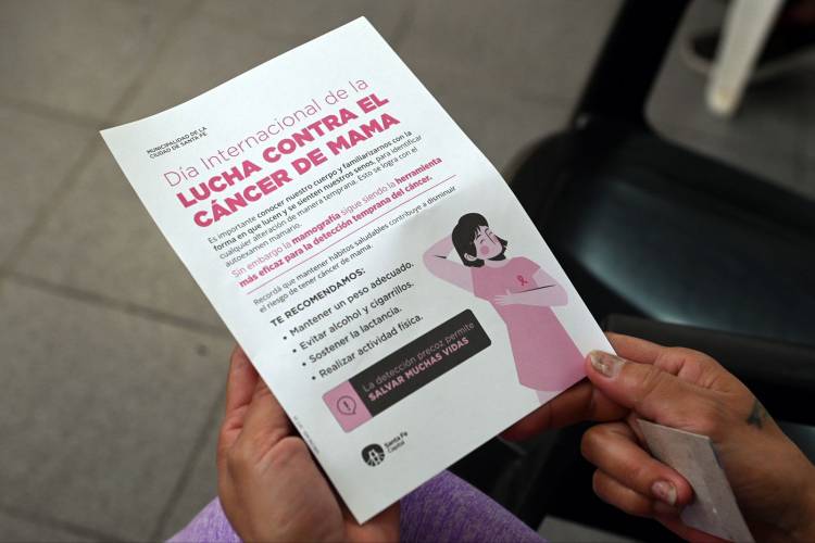 Octubre Rosa: se realizarán mamografías y controles ginecológicos gratuitos durante todo el mes