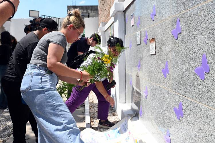 La Municipalidad inauguró un espacio de homenaje y recuerdo para el duelo gestacional, perinatal y neonatal