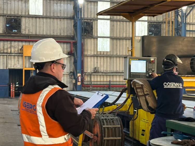 Con el apoyo de la Provincia, el astillero Atria volvió a producir y emplea a 100 personas