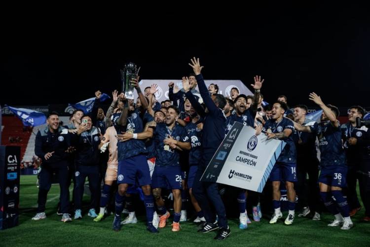 ¡Independiente Rivadavia es el nuevo campeón de la Copa Argentina!