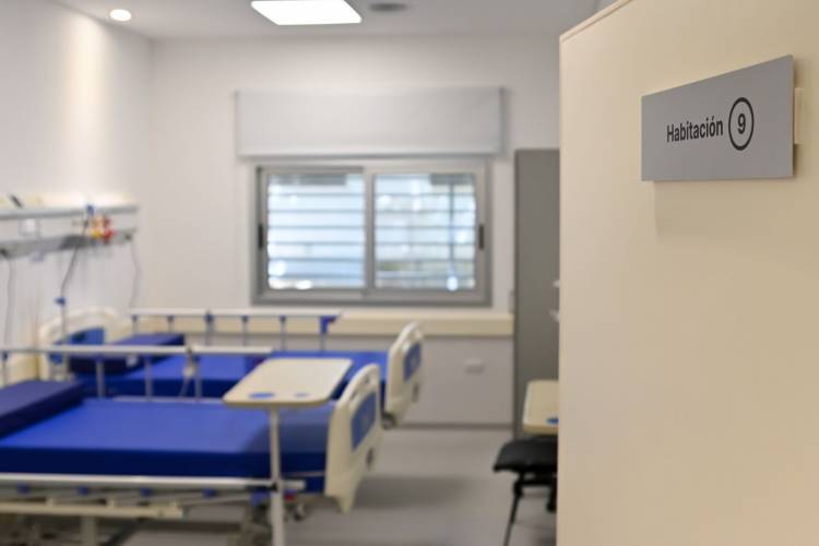 Provincia inaugura el nuevo sector de internación del Hospital Sayago