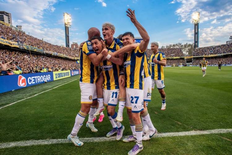 Rosario Central actualizó las estrellas de su escudo