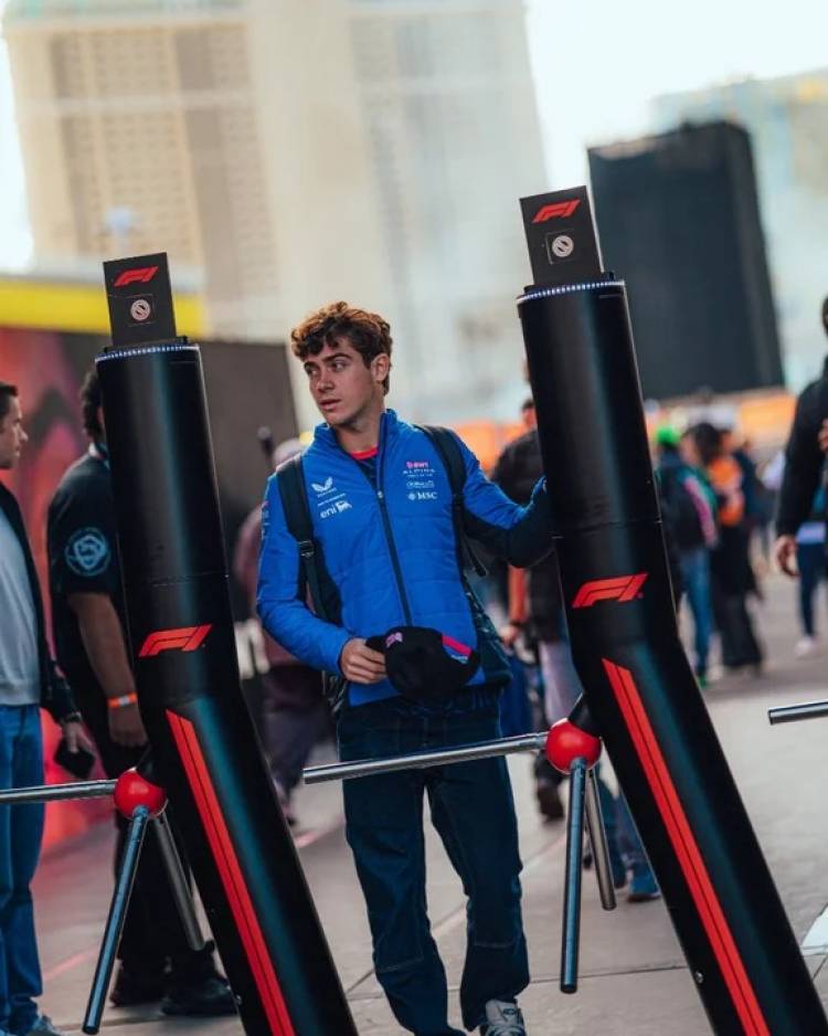 Colapinto terminó 16º en la práctica libre 2 del GP de Las Vegas