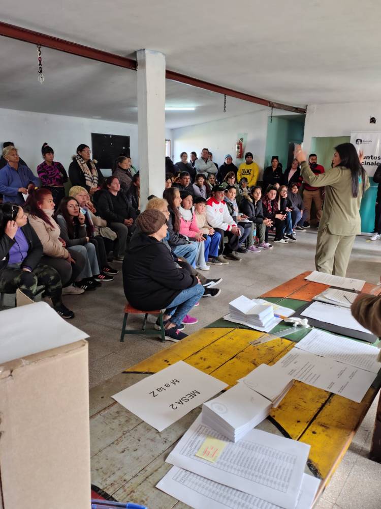 La Municipalidad fortalece la institucionalidad vecinal: 57 asociaciones ya están regularizadas