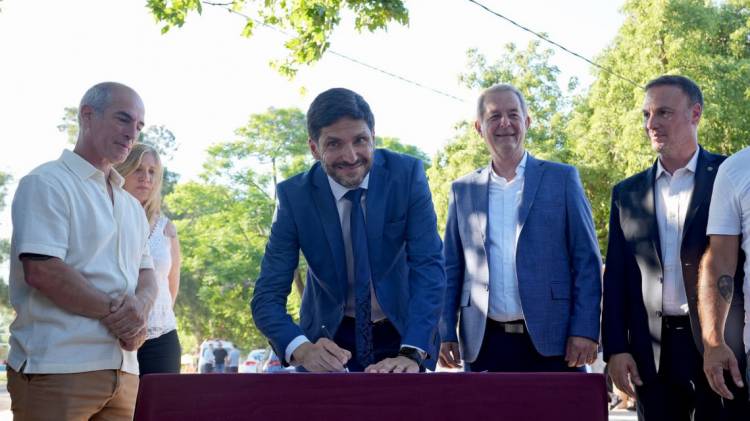 Pullaro: “En Santa Fe estemos llevamos adelante la ejecución de obra pública más importante de los últimos 20 años"