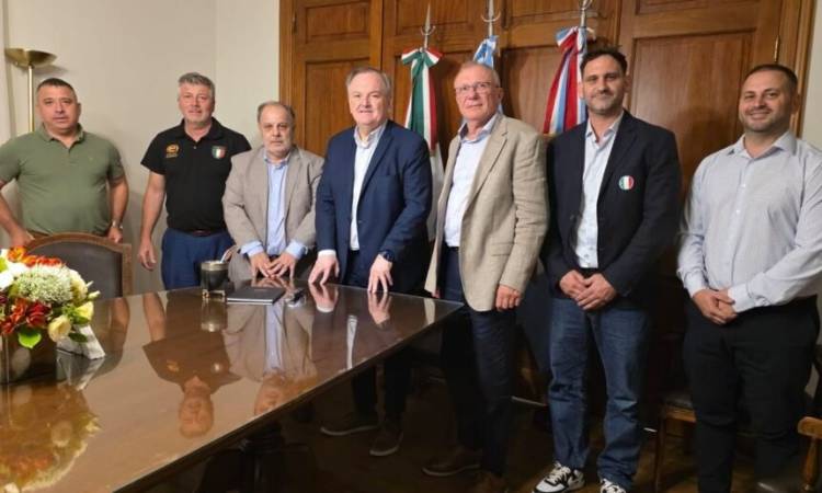 Felipe Michlig recibió al Diputado por Sudamérica de la Cámara Italiana, Franco Tirelli