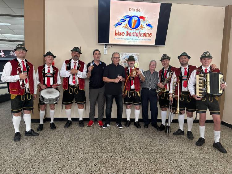 Día del Liso Santafesino: Bowling Club El Clásico se suma al circuito que celebra la tradición cervecera