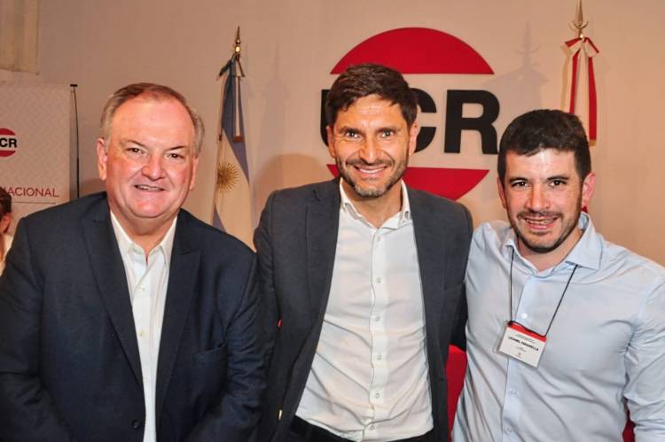 La UCR eligió a Leonel Chiarella como nuevo presidente del partido