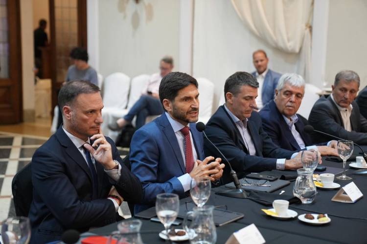 Pullaro: “El camino que viene para la provincia es la inteligencia artificial y la digitalización”