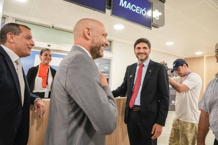 Pullaro inauguró el nuevo Aeropuerto de Rosario: “Hoy nos convertimos en la capital del interior de la República Argentina”