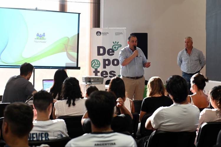 La Municipalidad capacitó al personal para el inicio de las colonias de verano 2026