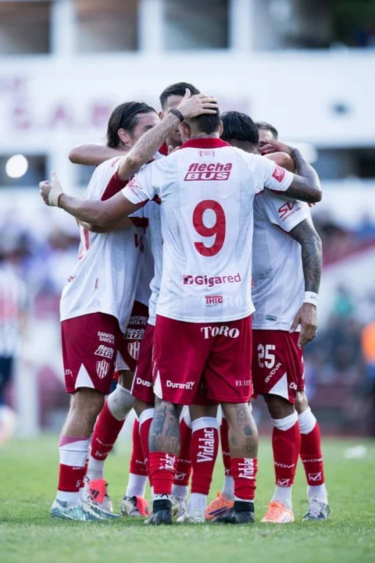 Unión le ganó a Alianza Lima por 2 a 1 en la Serie Río de la Plata