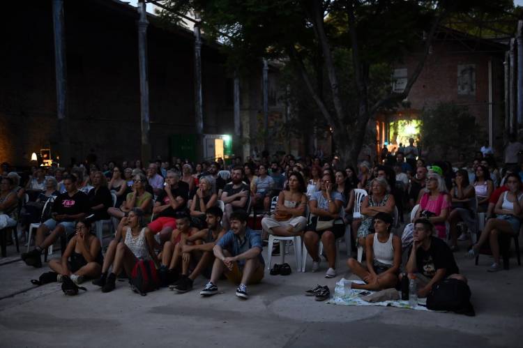  Finaliza el ciclo “Cine Bajo las Estrellas” en el Mercado Progreso este miércoles