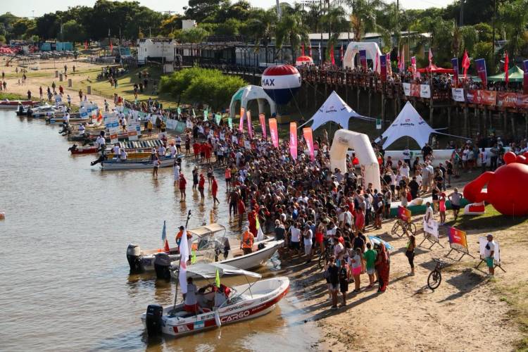 Postales de la maratón ccuática más linda del mundo
