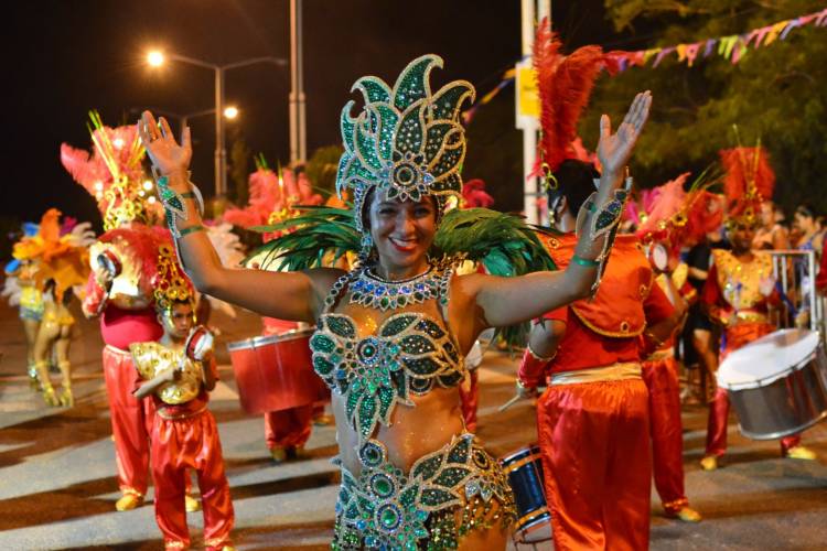 Agenda Santa Fe: paseos guiados, música y Carnabarriales para disfrutar el fin de semana