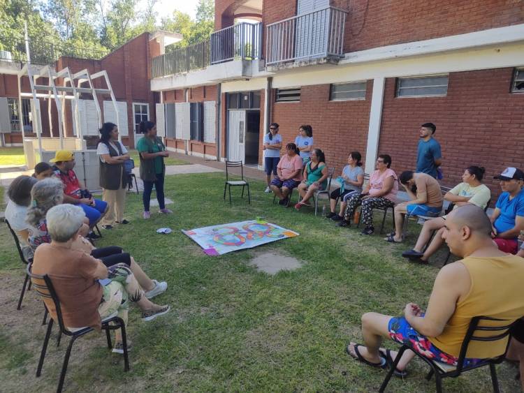 Colonias Municipales: niños y adultos recibieron talleres que promovieron salud, inclusión y aprendizaje