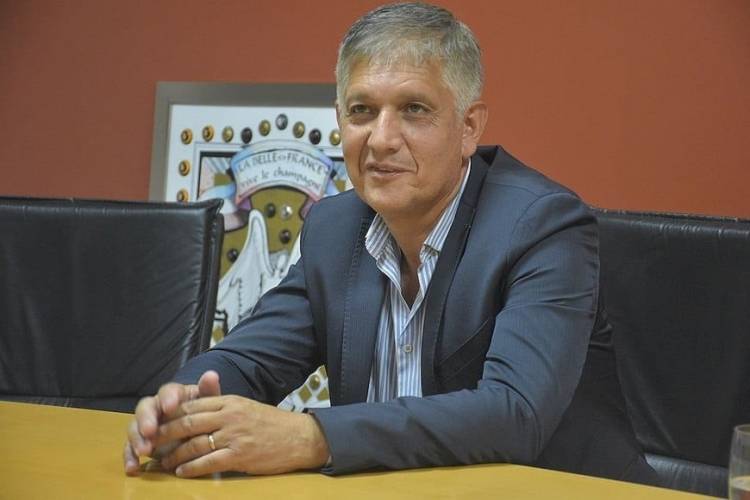 El intendente Mario Papeleo anuncio el pase a planta permanente de 29 empelados