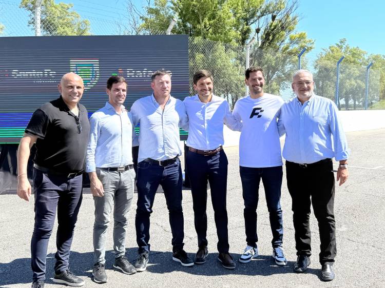 Calvo recorrió las obras de mejora en el autódromo de Rafaela