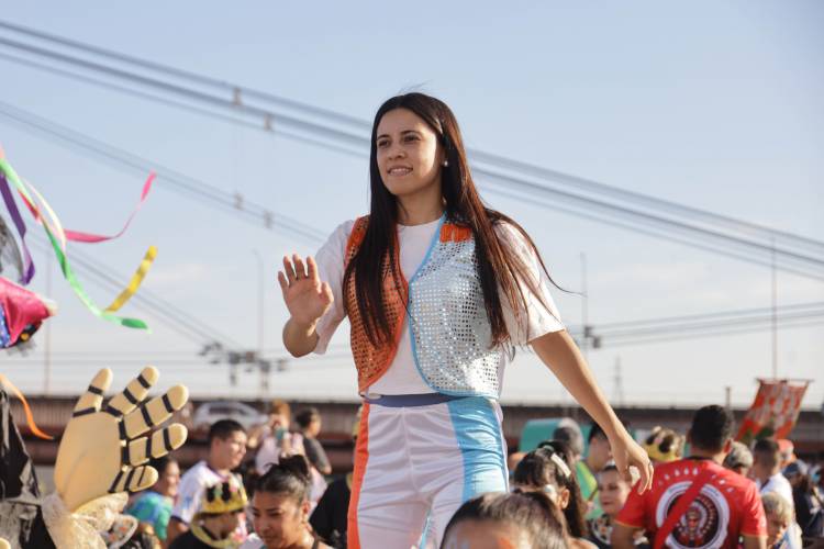Alto Verde se viste de fiesta para el gran cierre de los Carnabarriales 2026
