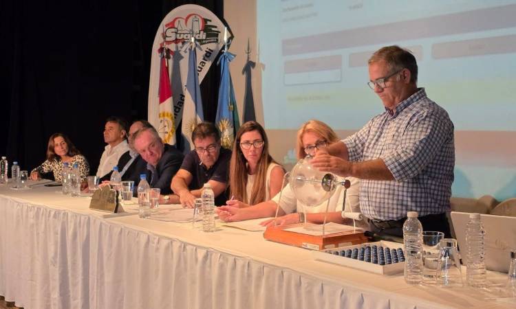 En Suardi se realizó el sorteo de 24 viviendas provinciales con administración municipal