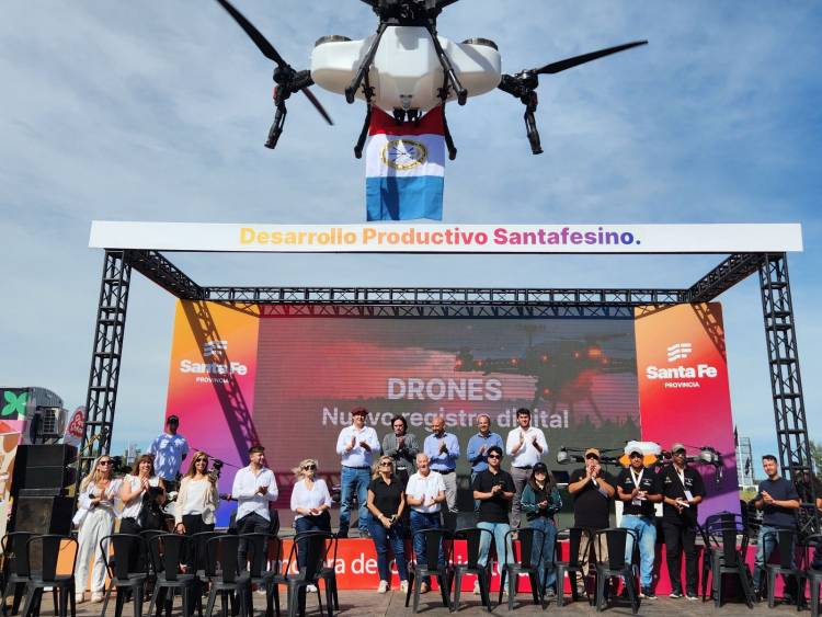 Expoagro: Santa Fe presentó la digitalización del registro para uso de Drones de fitosanitarios