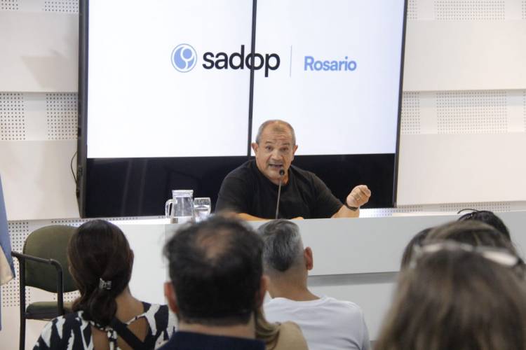Sadop Rosario denuncia irregularidades en la liquidación del aumento salarial y crece el malestar con el gobierno