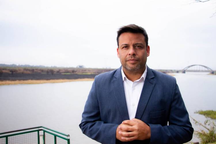 Rodrigo Alvizo impulsa nuevas jornadas de capacitación gratuitas en Santo Tomé