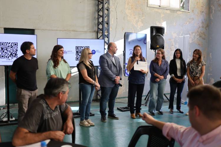 Concejales y vecinos juntos, en el tercer encuentro de ADN Santa Fe