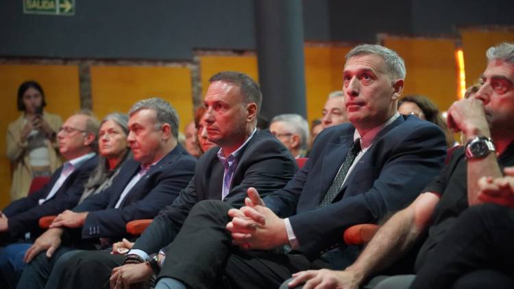 Ocho ofertas para una obra vial clave en Timbúes que busca ordenar el tránsito hacia los puertos