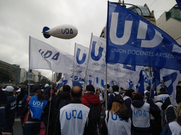 En Santa Fe, los salarios docentes no son prioridad para el Gobierno