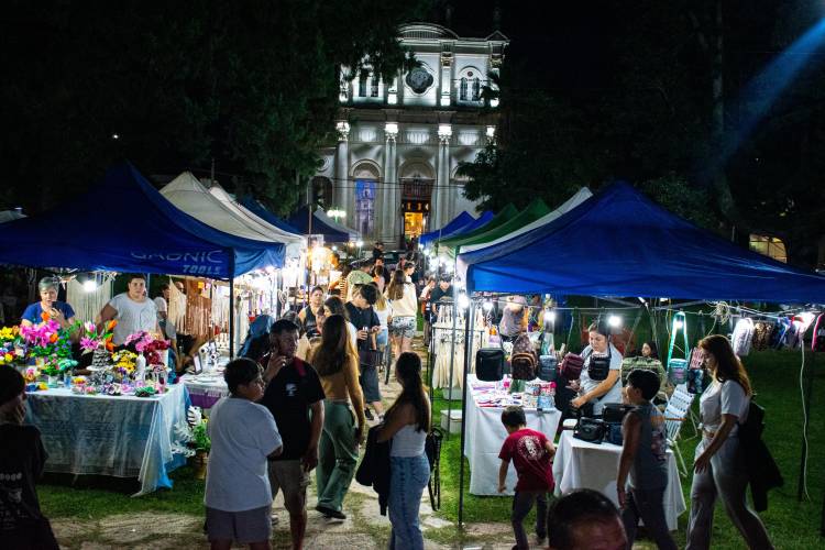 Con mucho éxito se desarrollo una nueva edición de la Feria Municipal de Mujeres Emprendedoras en Santo Tomé