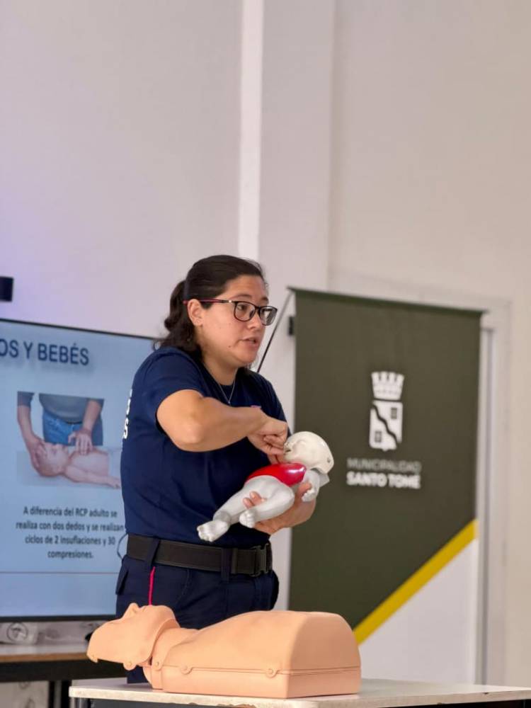 Se realizó una nueva capacitación gratuita en RCP organizada por la Municipalidad