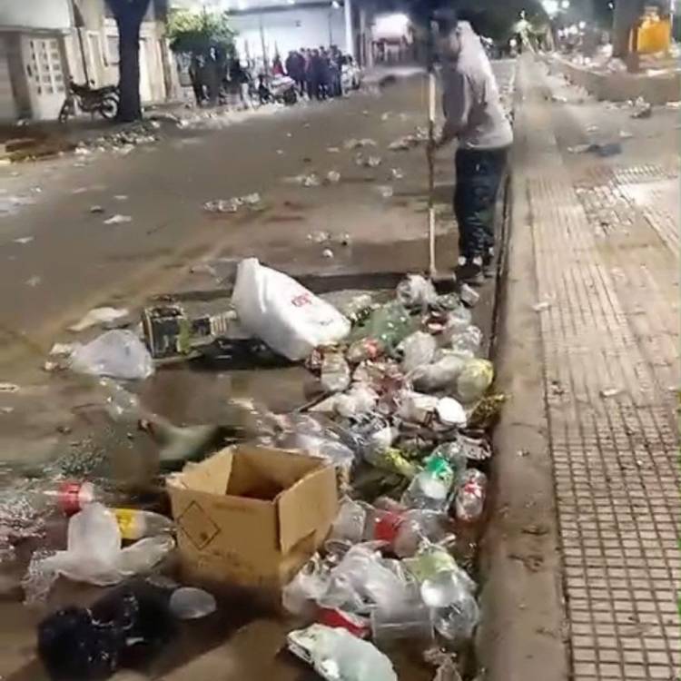 La Municipalidad recolectó casi 3 mil kg de residuos tras los festejos por el aniversario de Colón
