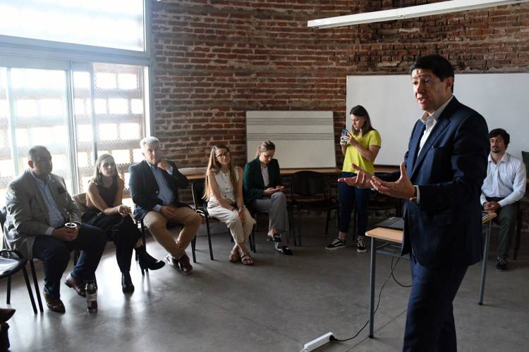La CEPAL presentó en Santa Fe una estrategia de reciclaje urbano y economía circular