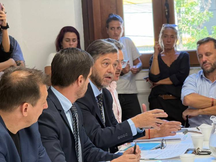 La Municipalidad pidió respaldo legislativo para avanzar contra los cuidacoches violentos