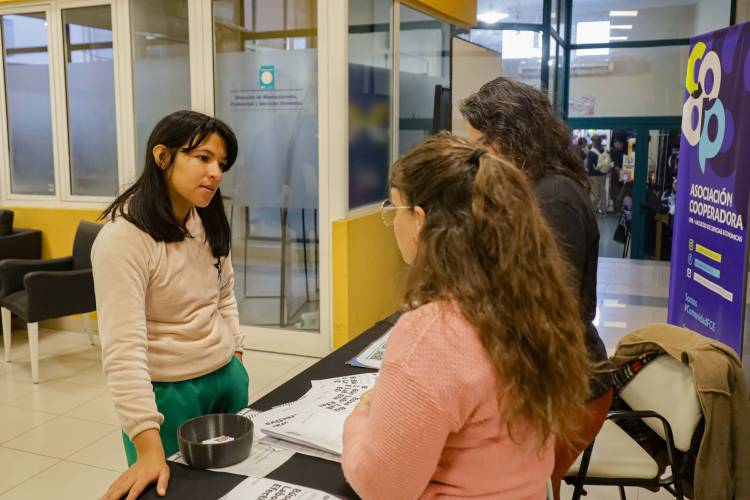La Municipalidad y la UNL capacitaron a jóvenes santafesinos en orientación laboral